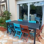 Holiday home Maison De Charme-parking & Jardin-10 Couchages- Proche De Rouen