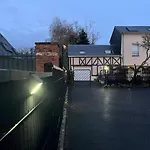 Maison De Charme-parking & Jardin-10 Couchages- Proche De Rouen Holiday home
