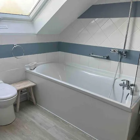 Maison-4 Chambres-parking-forêt-wifi-normandie Hébergement de vacances *