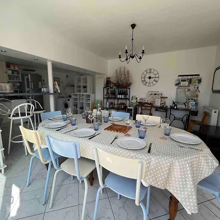 Hébergement de vacances Maison-4 Chambres-parking-forêt-wifi-normandie *