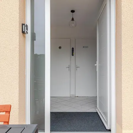 Villa familiale 4 chambres, confort et climatisation au 2e étage proche Rouen